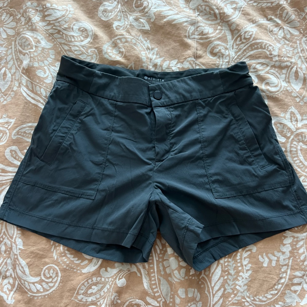 Athleta Trekkie Shorts